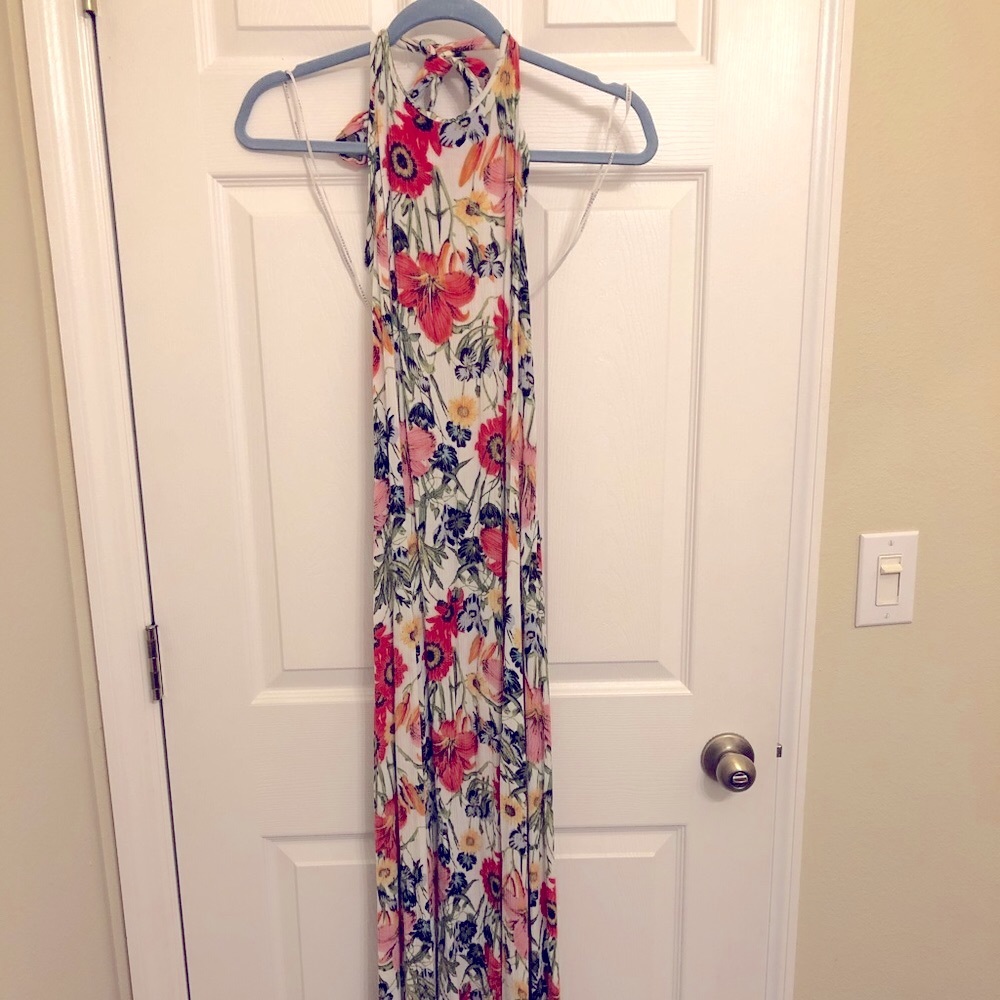Maxi floral dress
